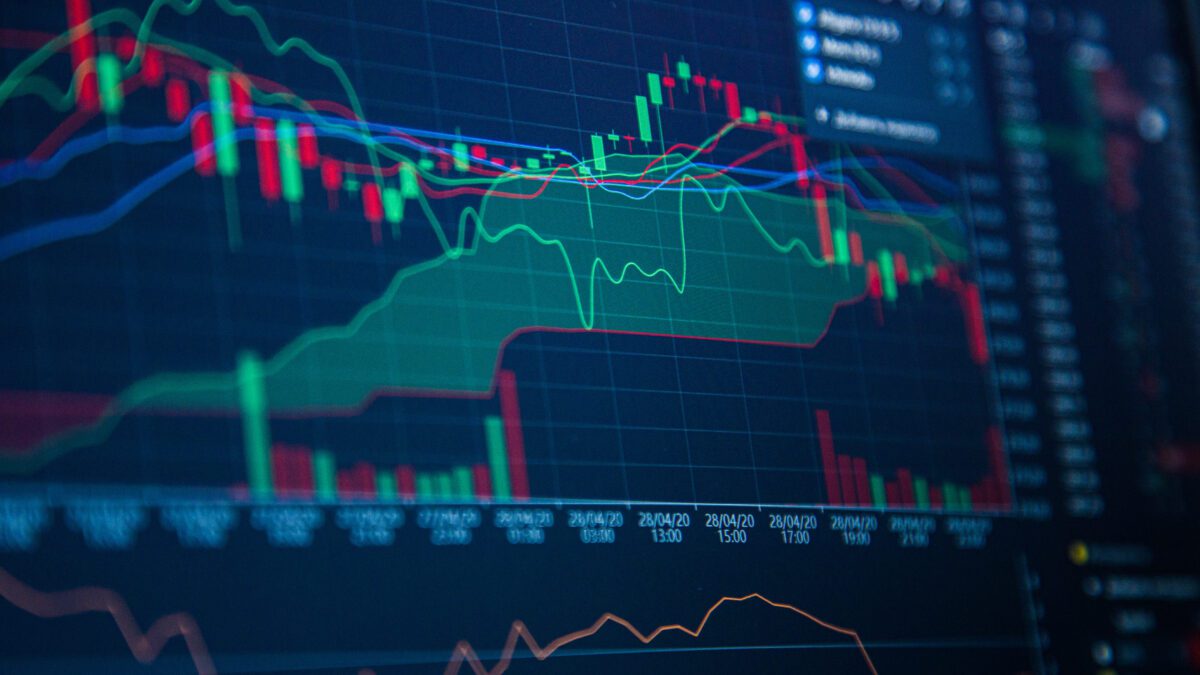 How AI can aid retail investors