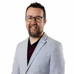 Speaker profile32115