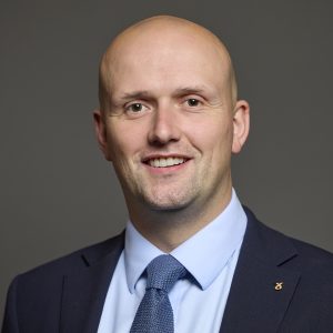 Speaker profile36057